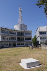ロビン像 設置場所：旧東海大学阿蘇キャンパス［熊本 ワンピース銅像］